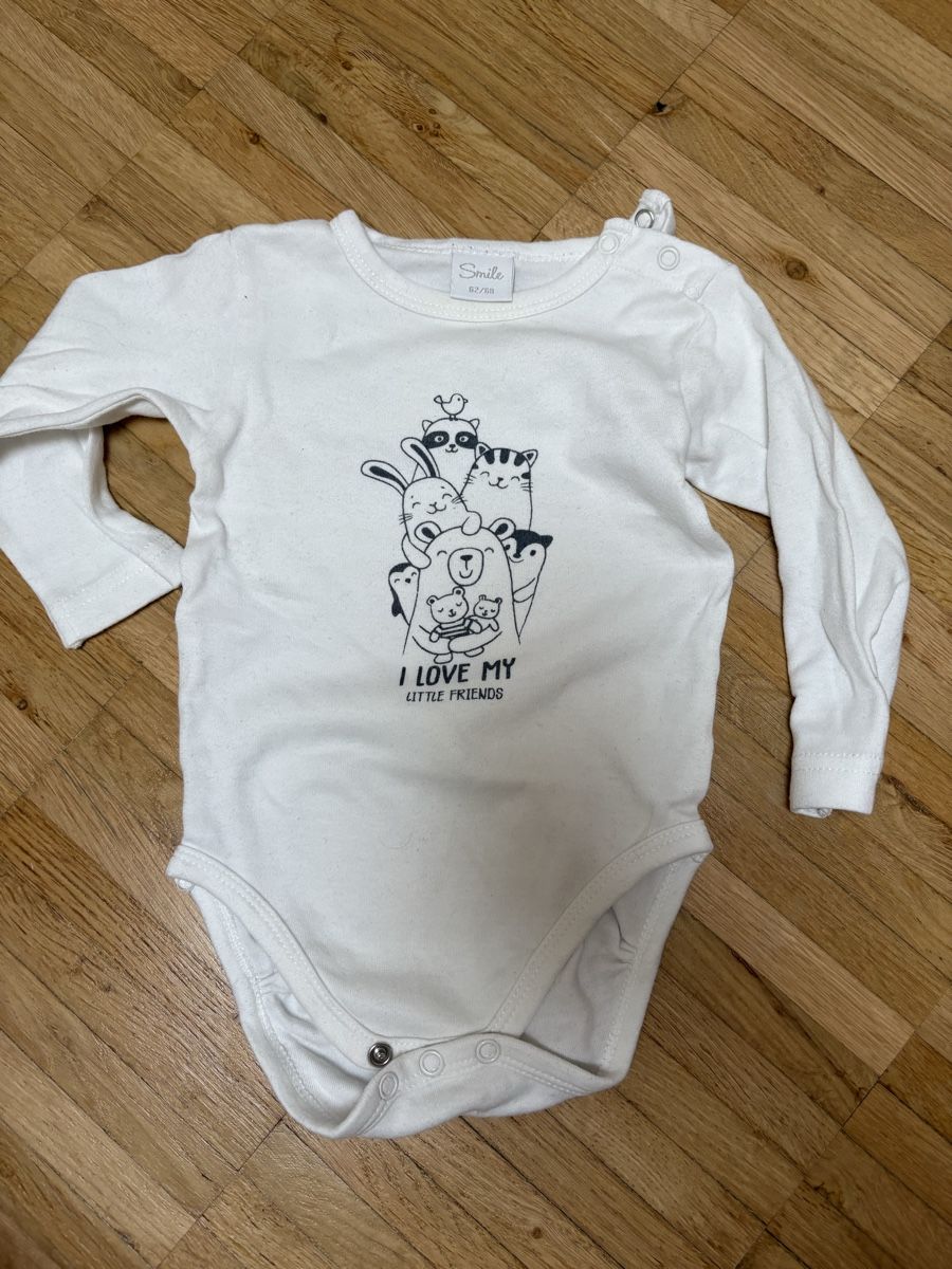 Kleiderpakete & -sets: 4er Set Baby Bodys Gr. 62/68  Langarm – Gebraucht aus Oberglatt ZH von Haushalt1984 2
