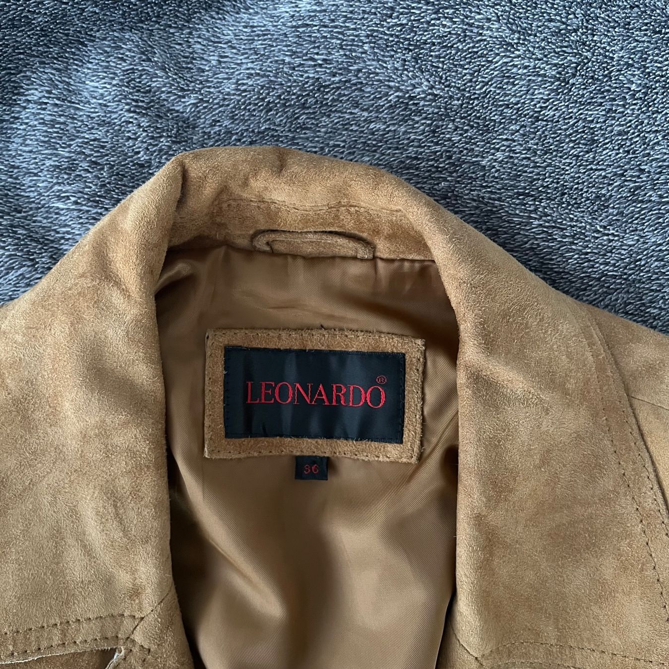 Vestes: Leonardo Wildleder Blazer – D'occasion à Zug par saskia-chiara 3