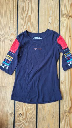 Maya  maya Tshirt xs