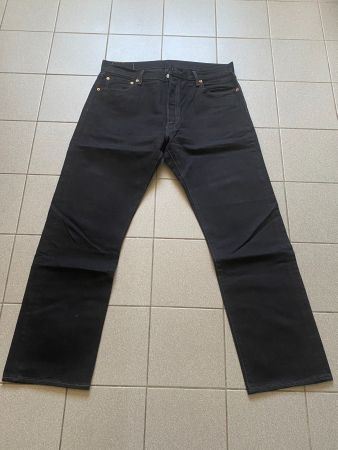 Levis 501 Jeanshose / W36 x L32 / Schwarz / Neuwertig!