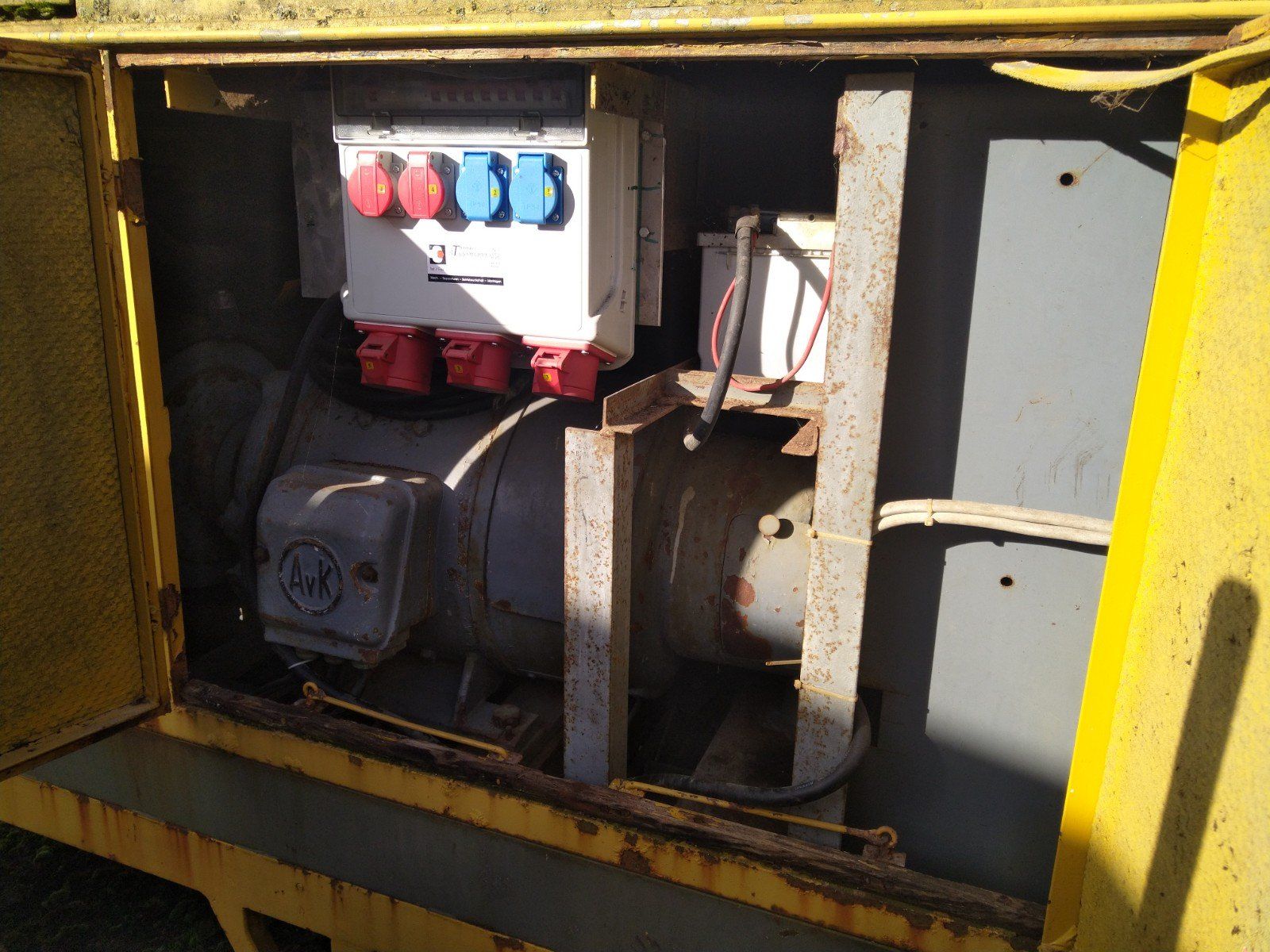 Generatori di corrente: Stromerzeuger / Generator ca. 30 kW – Usato da Stein AR venduto da arsteiso 2