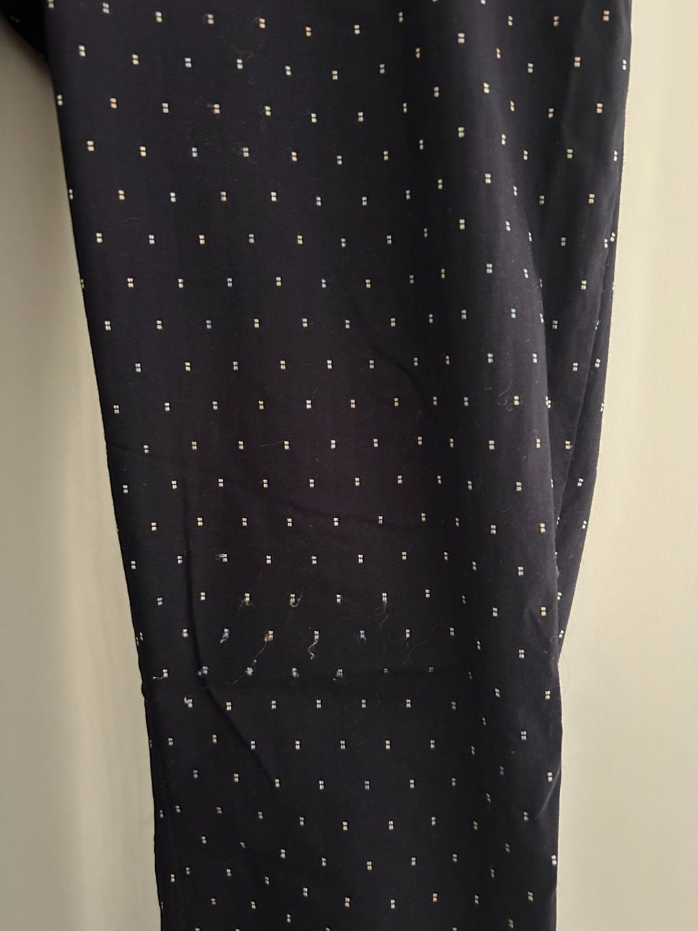 Zara Pantaloni: Hose,Zara,55% Viskose,37% Polyamide,4% Elastan, 4% Polyester – Usato da Binningen venduto da Rose_Basel 2