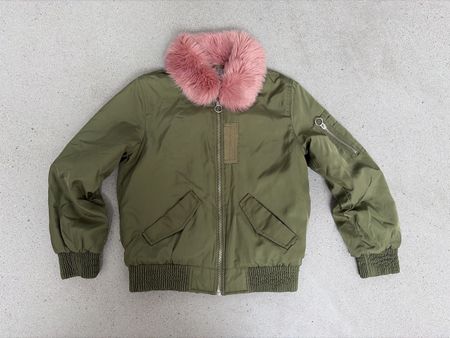 Jacke von Zara Gr. 134 