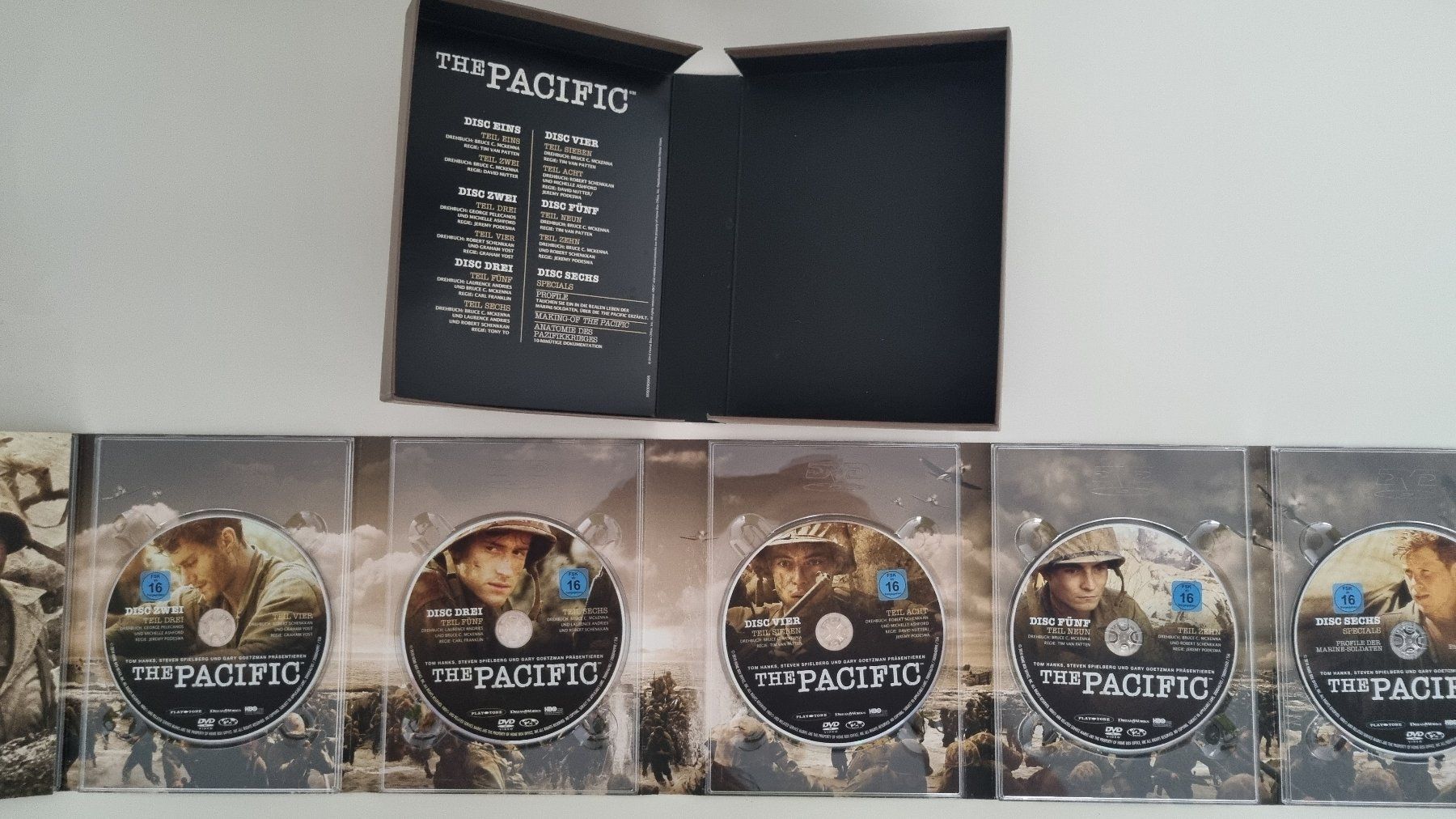 Tutti i DVDs: DVD: The Pacific - 10-teilige Mini-Serie / 6 Discs – Usato da Ehrendingen venduto da Thomas_2 1