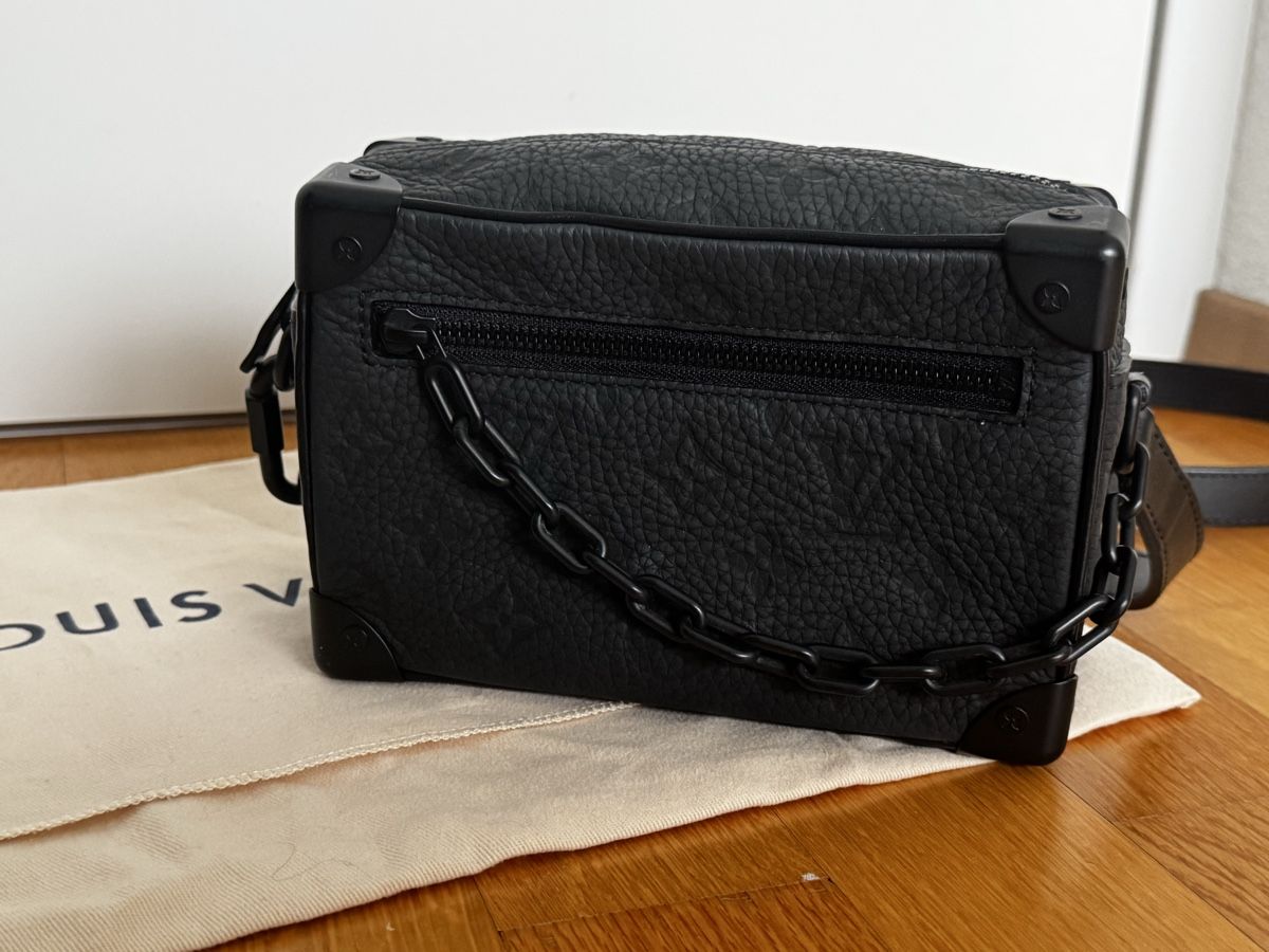 Louis Vuitton Taschen: Louis Vuitton Mini soft trunk black – Gebraucht aus Willisau von mar_rr69 4