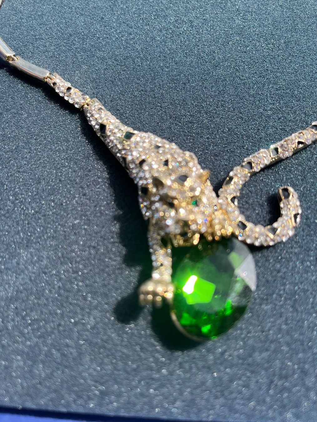 Ketten: Wunderschöne Swarovski-Kristallkette – Neu (gemäss Beschreibung) aus Vallamand von noellebaudin75 1