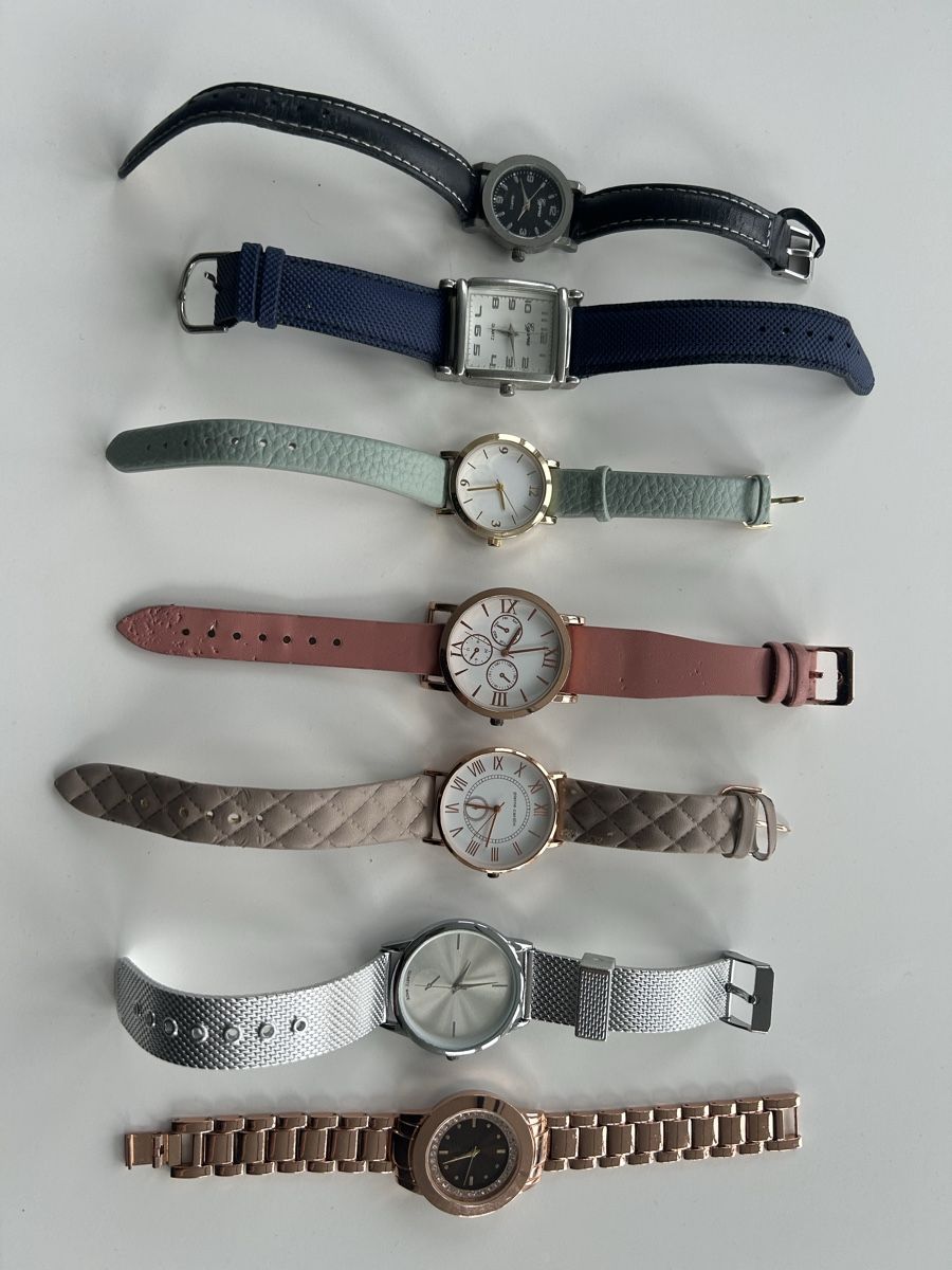 Orologi: Armbanduhren Set Damen – Usato da Merenschwand venduto da ___niggi___