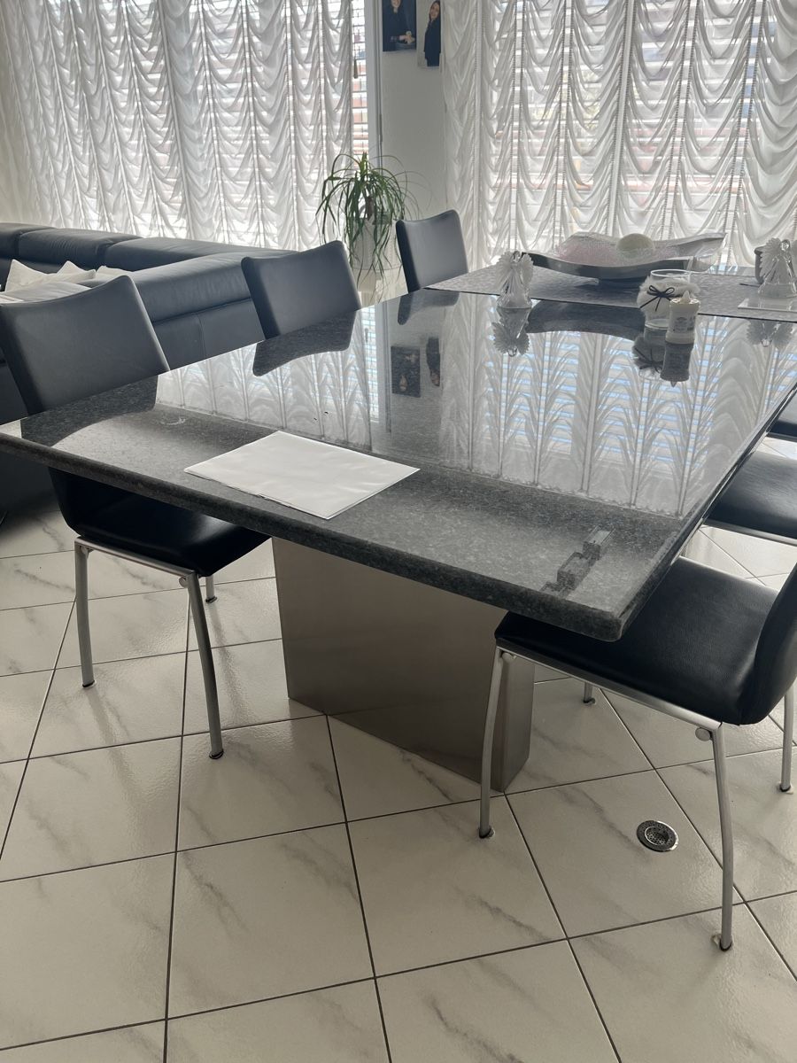 Tische: Esstisch mit Granitplatte 120x 230cm – Gebraucht aus Hinwil von dire07