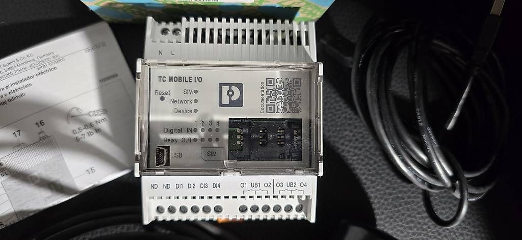 Composants électroniques: Relais transmetteur téléphonie 4G SMS e-mail – D'occasion à Grandcour par Yox