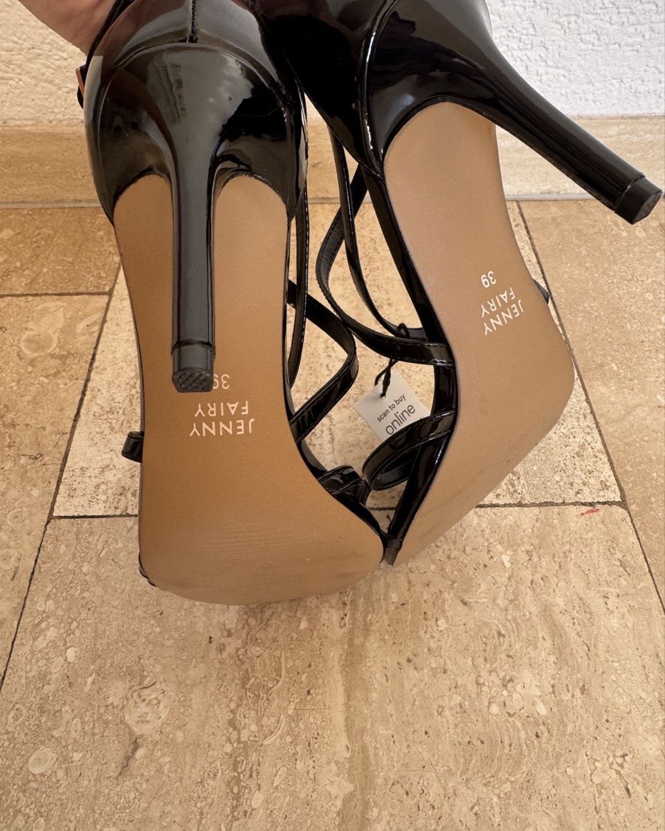 Scarpe da donna: Schwarze high heels – Nuovo e nell'imballaggio originale da Spreitenbach venduto da mar_7f8c 3