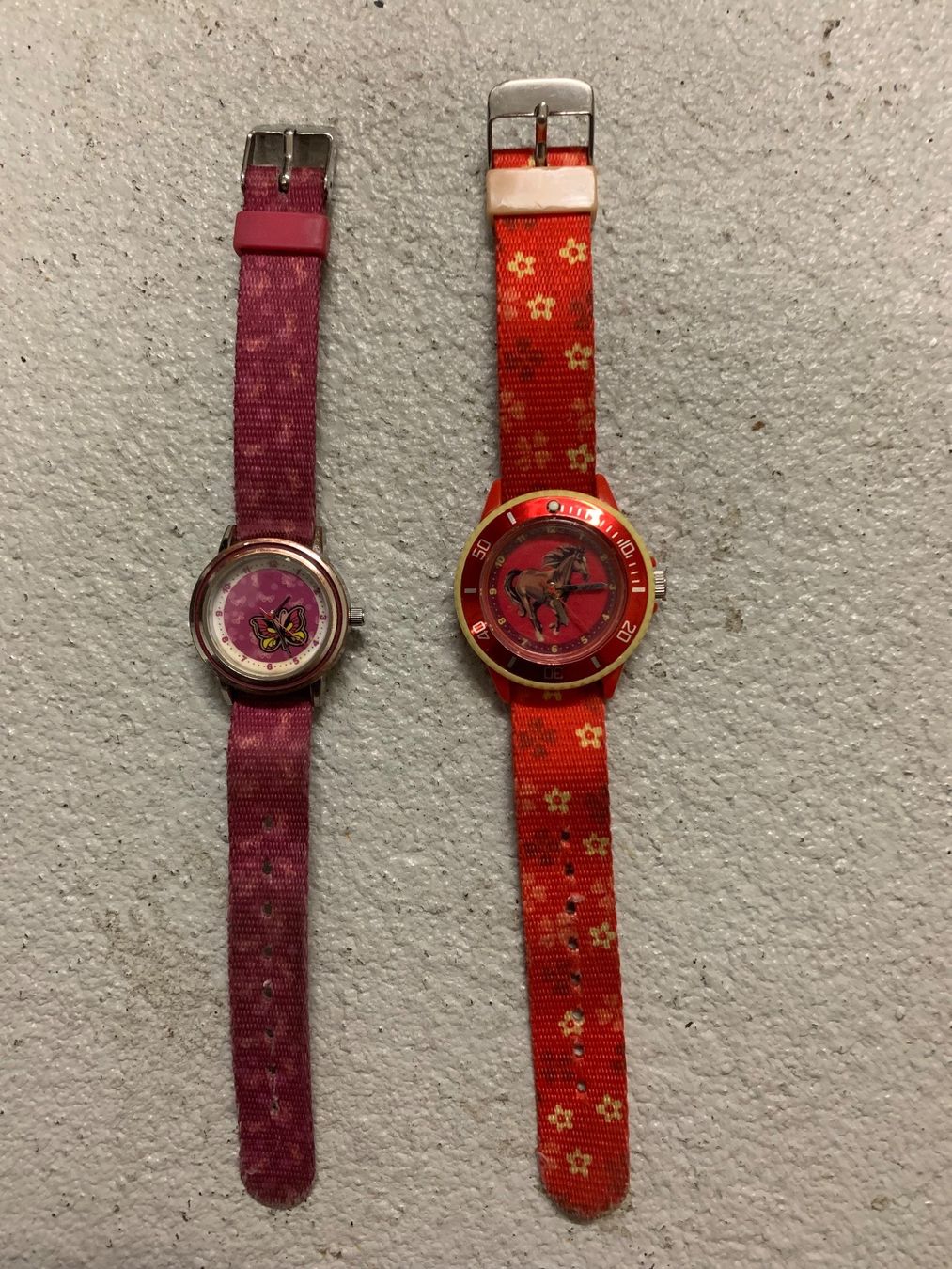 Orologi: Kinderuhren 2 Stk – Usato da Ostermundigen venduto da des_t9vv