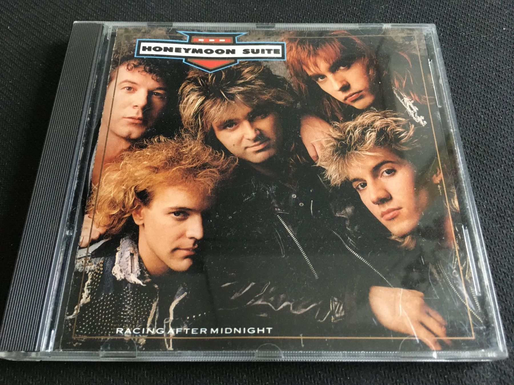 CD: Honeymoon Suite - Racing After Midnight -CD- – Usato da St.Gallen venduto da MedienJoe