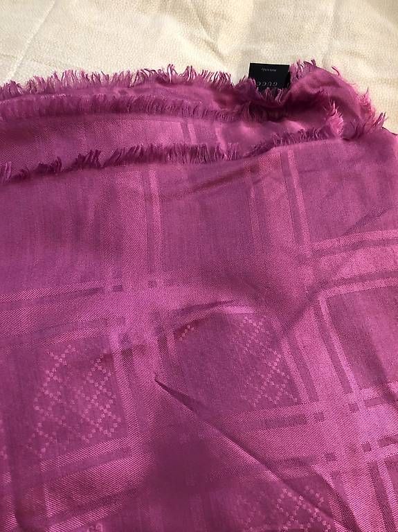 Gucci Foulards, Tücher & Schals: Foulard Gucci – Gebraucht aus Castelrotto von cloe28 1