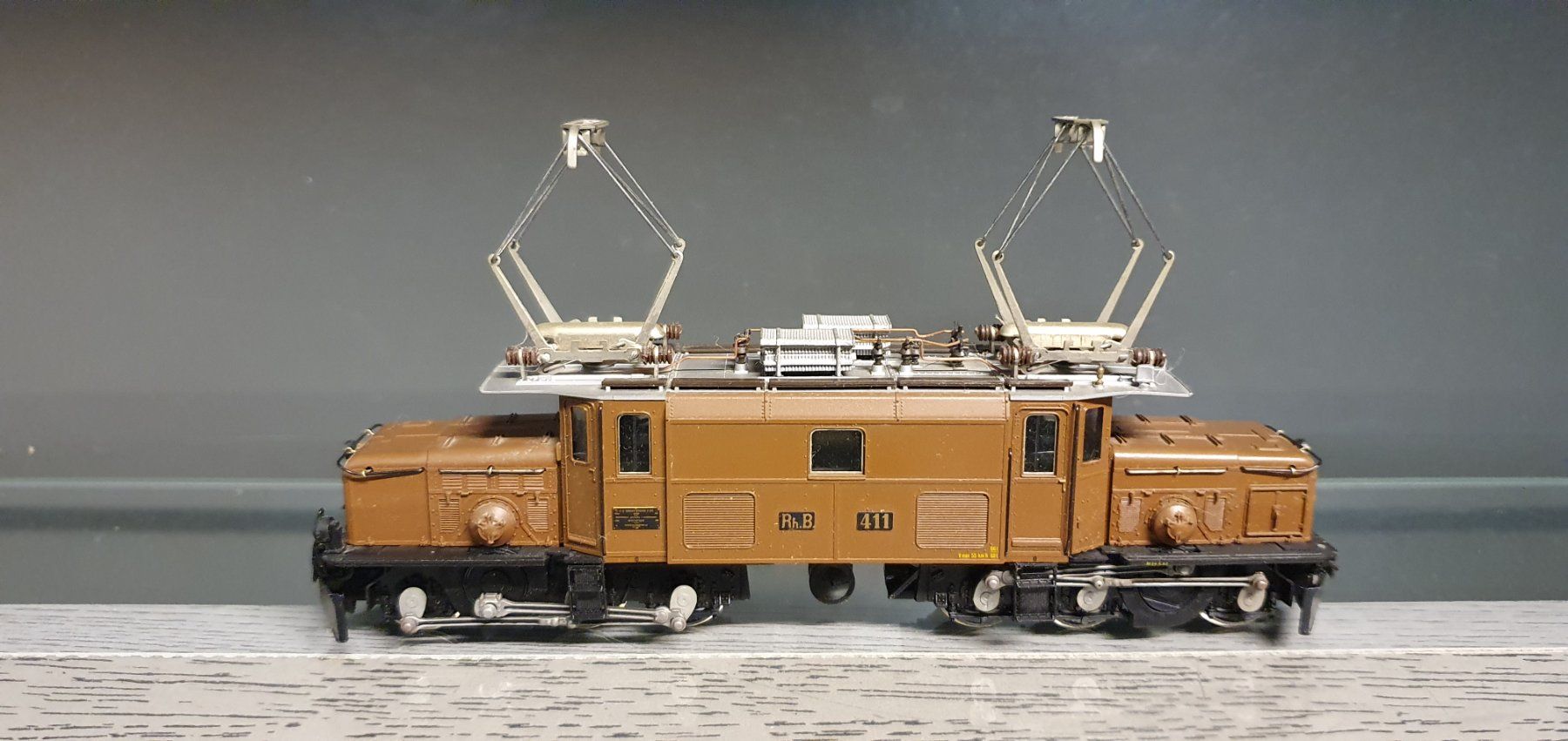 Bemo Modellini di ferrovie: BEMO: RHB KROKODIL 411 BRAUN – Usato da Biglen venduto da taunus82