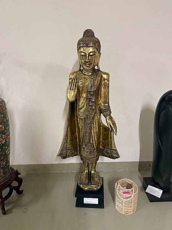 Skulpturen & Statuen: Buddha Statue – Gebraucht aus Nendeln von ape_pv5k
