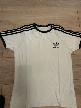 T-shirt Adidas blanc avec bandes noires