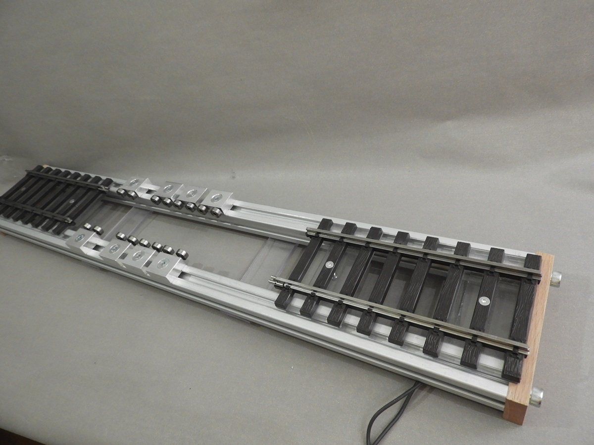 Modellini di ferrovie: Spur1 Rollenprüfstand Aluminium. Spur 1 – Usato da Winterthur venduto da Spur1 2