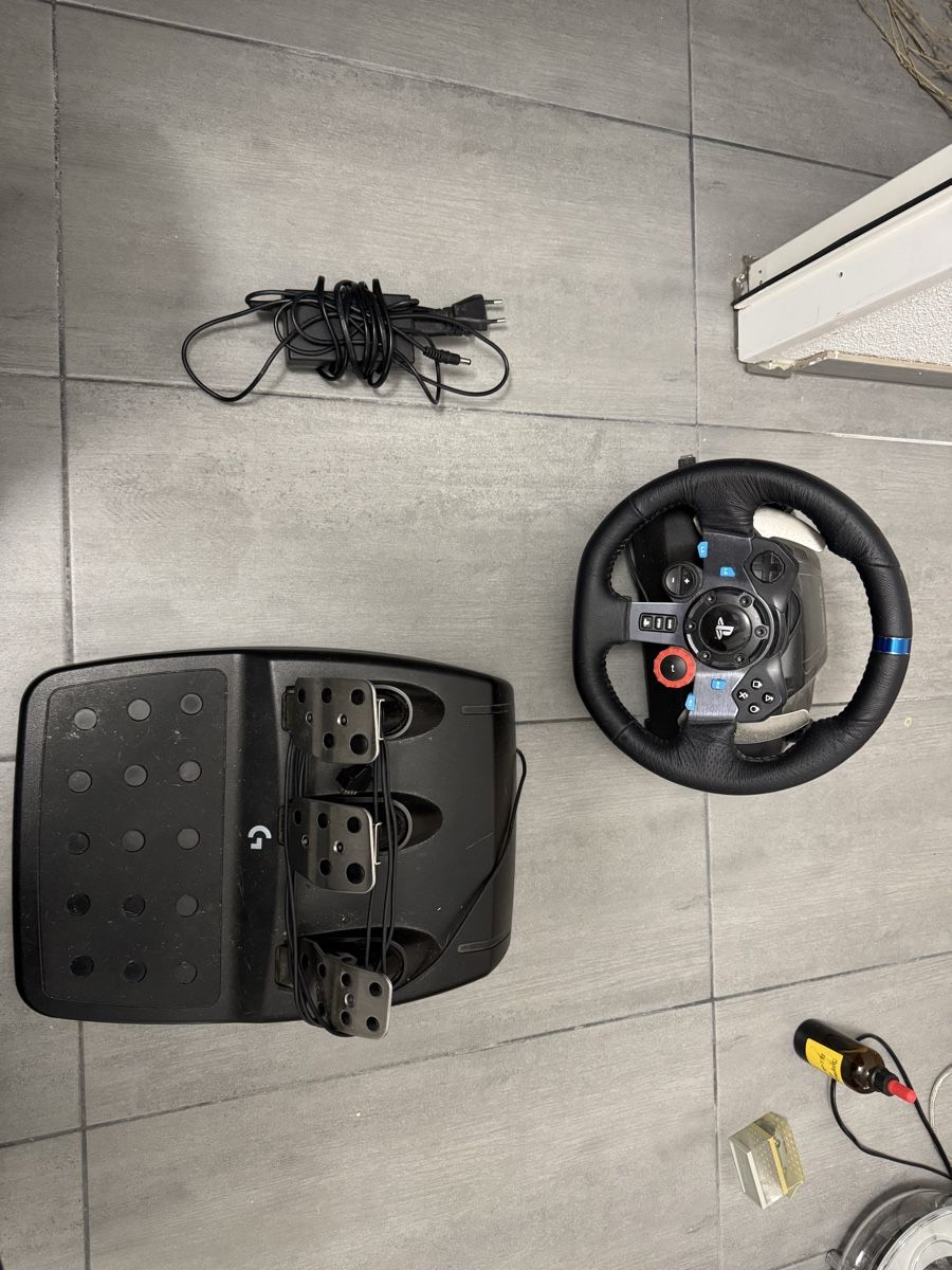 Logitech Controller: Logitech g29 – Usato da Bärschwil venduto da BestCars_handel24