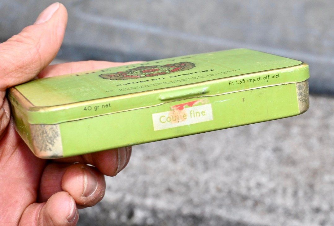Barattoli: alte Blechdose THE "GREYS" smoking mixture Switerland – Usato da Pfaffhausen venduto da mono_rec 6