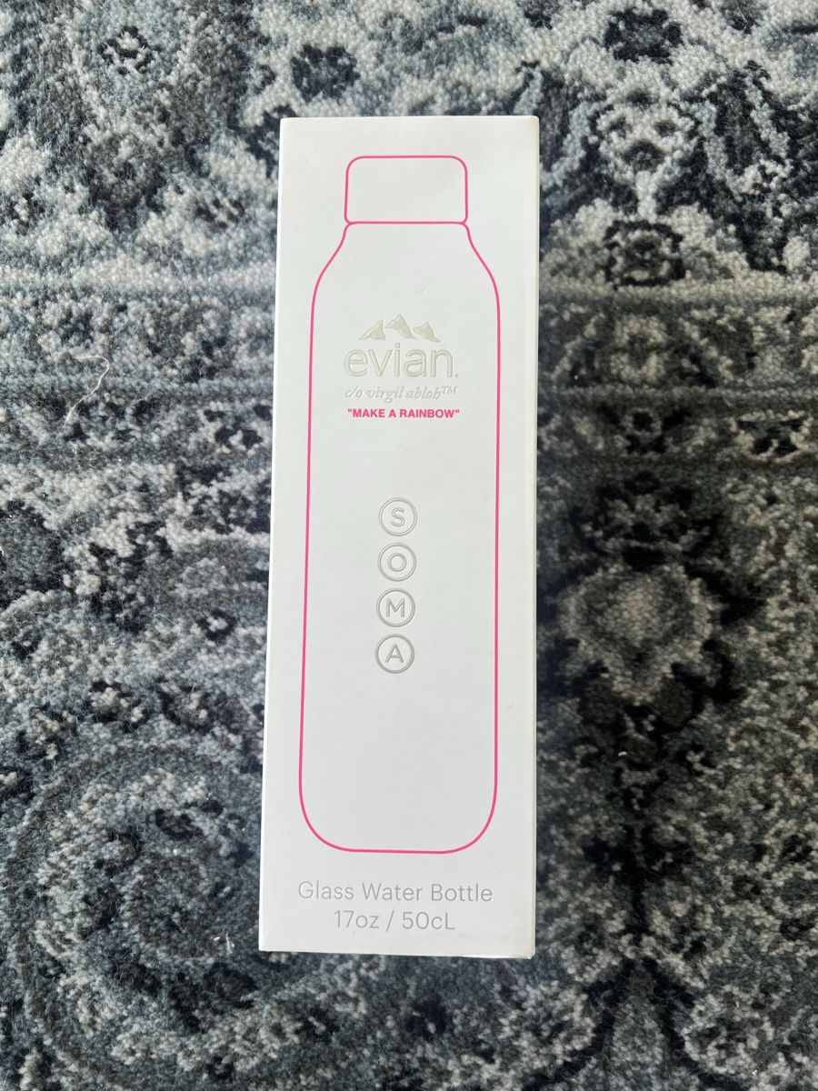 Borracce & Thermos: evian x Virgil Abloh Trinkflasche – Nuovo e nell'imballaggio originale da Villmergen venduto da Rigiflitzer