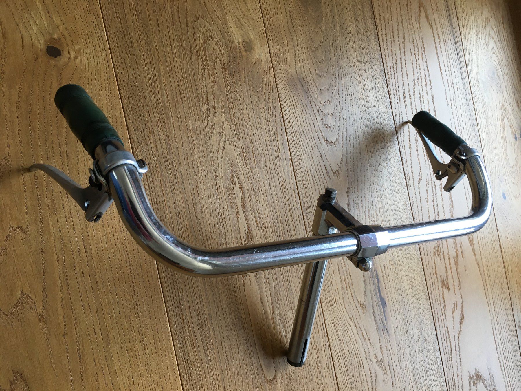 Ersatzteile: Vintage Lenker mit Vorbau und Griffen – Gebraucht aus Obermumpf von  4