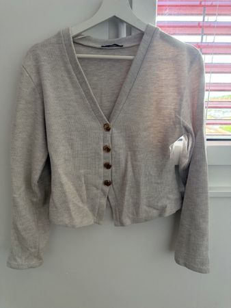 Zara Set Cardigan und Hose hellgrau Grösse S neuwertig