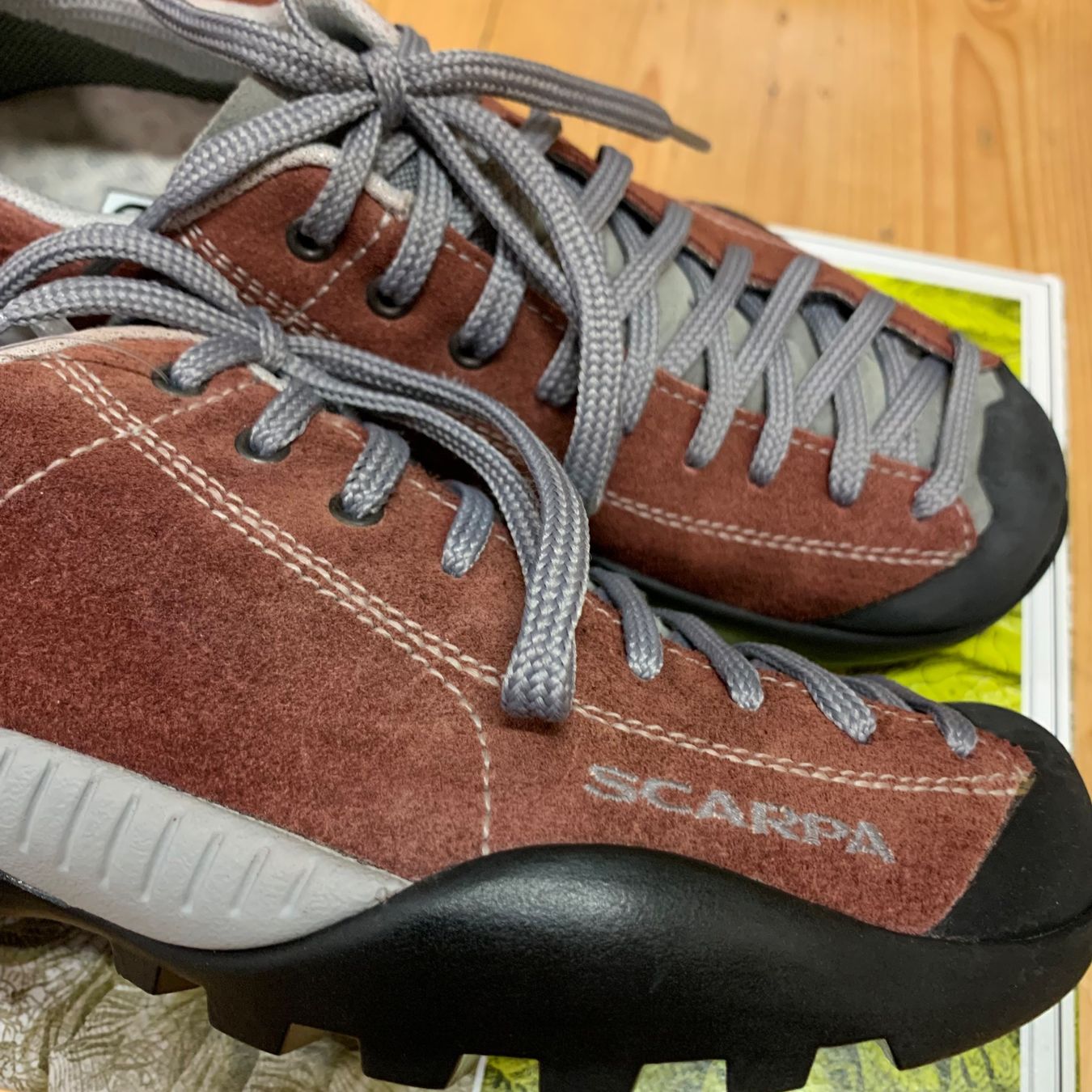 Scarpa Herrenschuhe: Scarpa Mojito GTX, Bordaux, 36 – Neu (gemäss Beschreibung) aus Küttigen von thoren77 4
