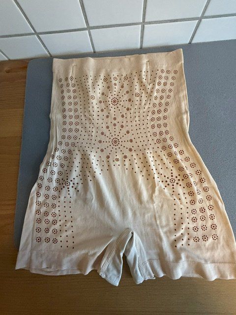 Altra biancheria intima: ShapeBody mit Rippstrick und Hose - M - NEU – Nuovo (secondo la descrizione) da Riedt b. Erlen venduto da Malaika57 3