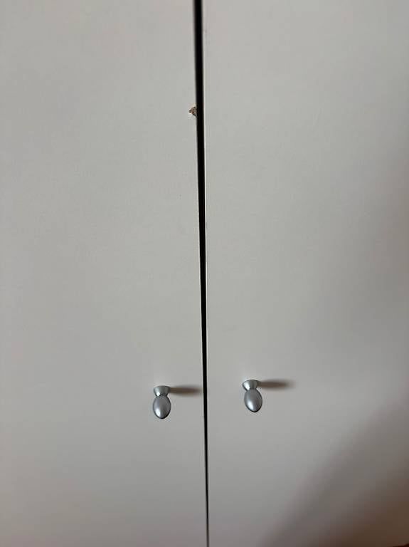 Schränke: Weisser Schrank – Gebraucht aus Zürich von ils_2z68 3