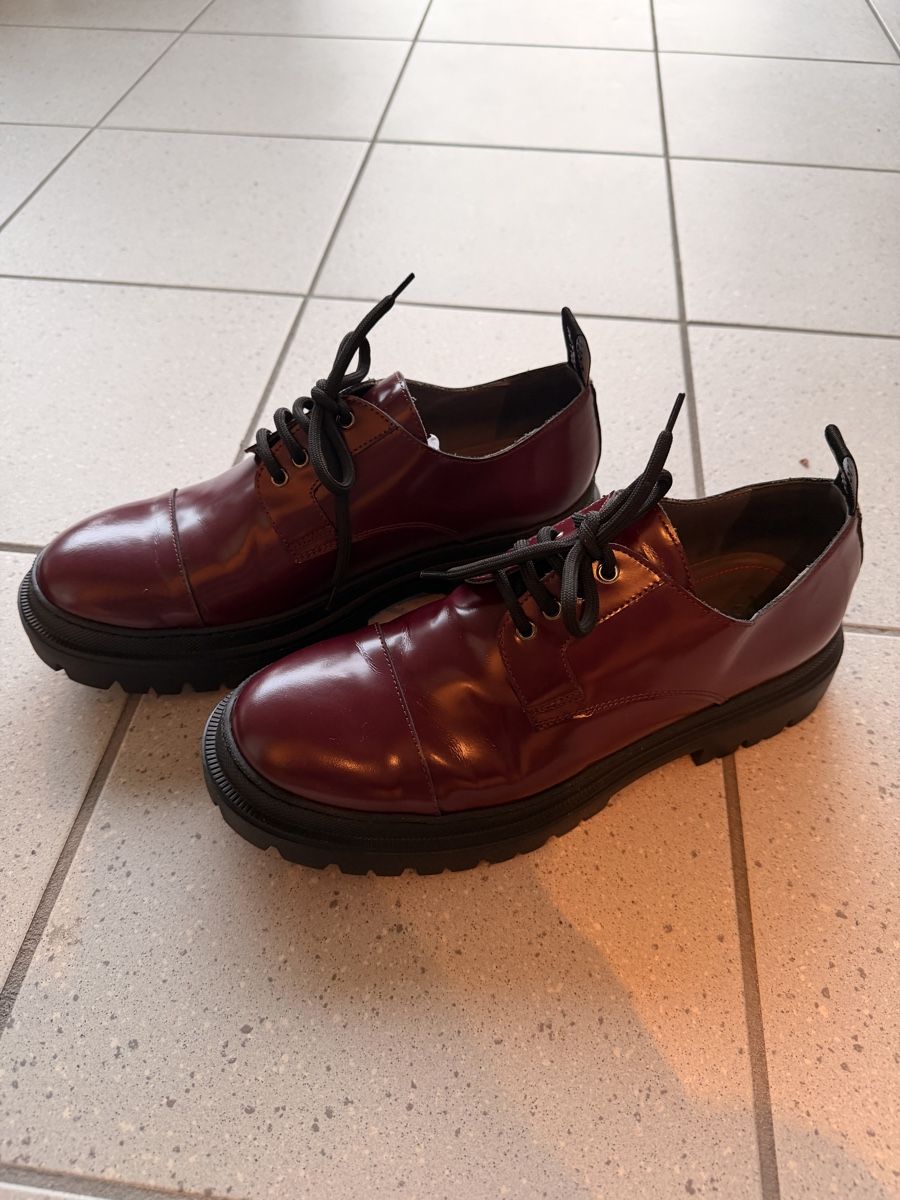 Scarpe da uomo: Pollini Schuhe – Nuovo (secondo la descrizione) da Emmenbrücke venduto da marinmil
