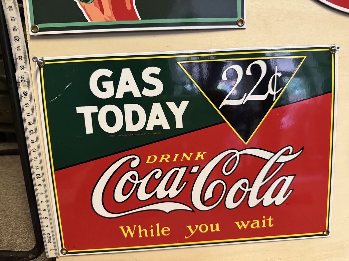 Coca-Cola Insegne: Coca Cola Emailschild – Usato da Basel venduto da barracuda360 1
