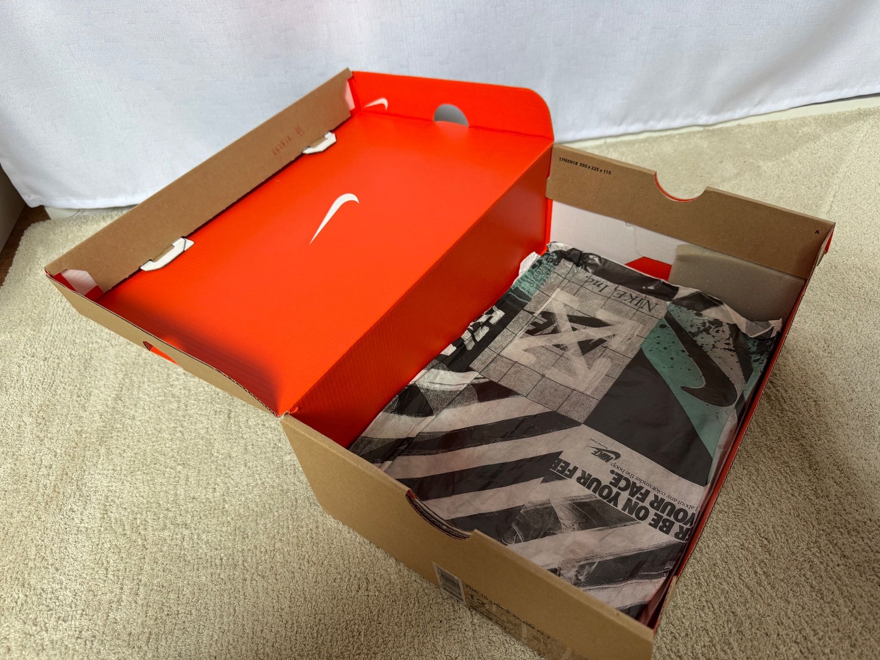 Off-White Scarpe da uomo: Nike Zoom Fly Off-White Black Silver – Usato da Visperterminen venduto da lgresell 8