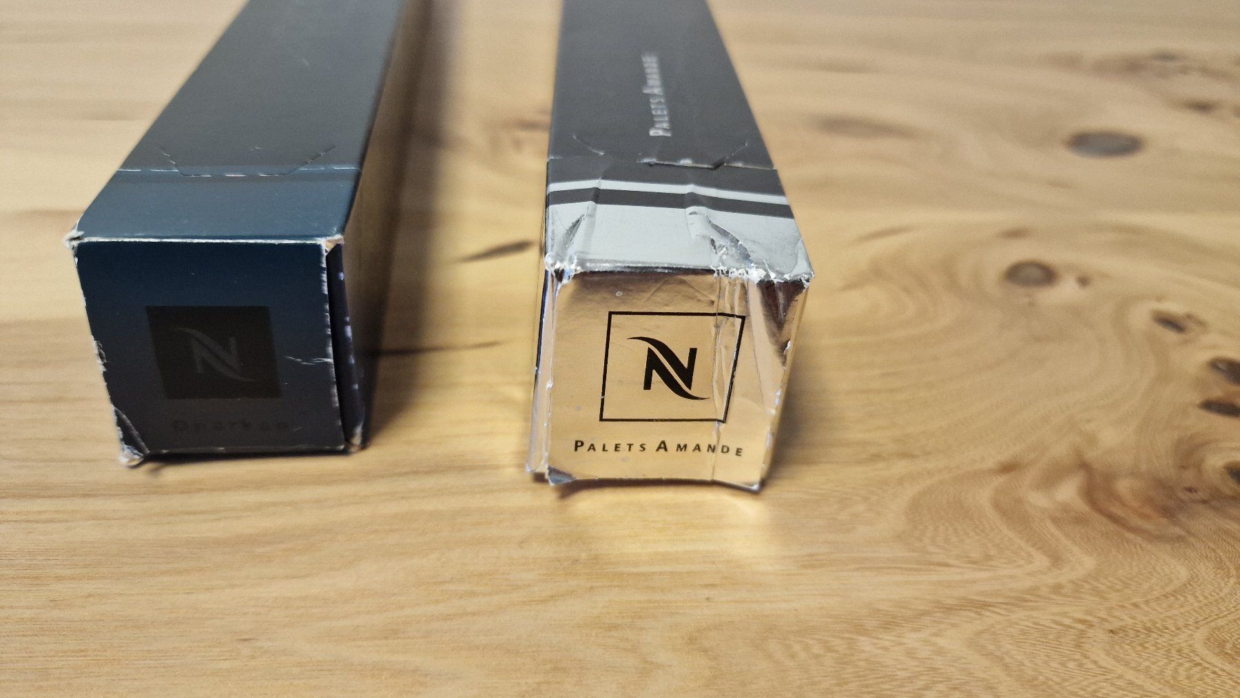 Nespresso Cibi & Specialità: Nespresso Sammlung - Leerverpackung und Kapseln – Usato da Zug venduto da Simbei 5