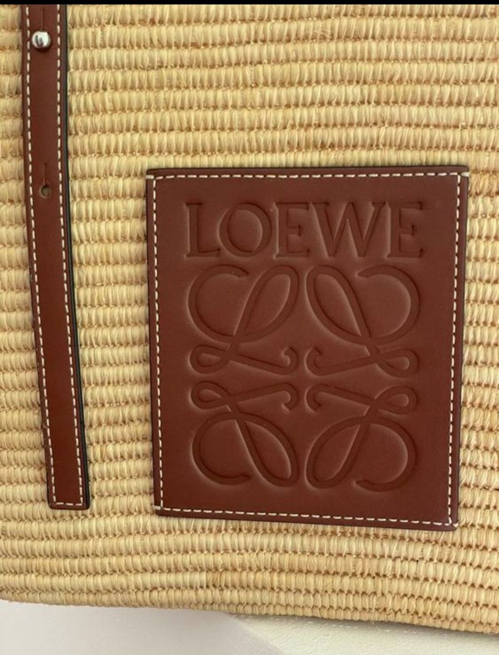 Loewe Borse da donna: Loewe Raffia Basket Bag Medium☀️ – Usato da Riedikon venduto da Winter21. 1