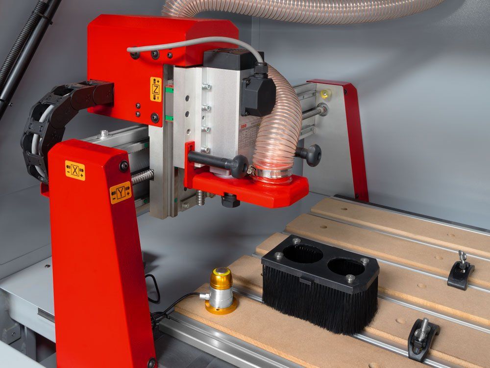 Holzmann Alle Maschinen: CNC Tischfräsmaschine Summersale – Neu und originalverpackt aus Aarwangen von Maschinenhandelkulms 4