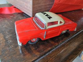 Voiture taxi jouet métal rouge vintage Made in China