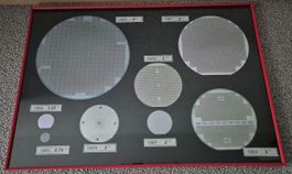 Einmaliger Halbleiter Wafer Sammlung vom letzten Millenium