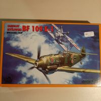 3080 ... Messerschmitt Me Bf 109 E-1 ... RPM 72009