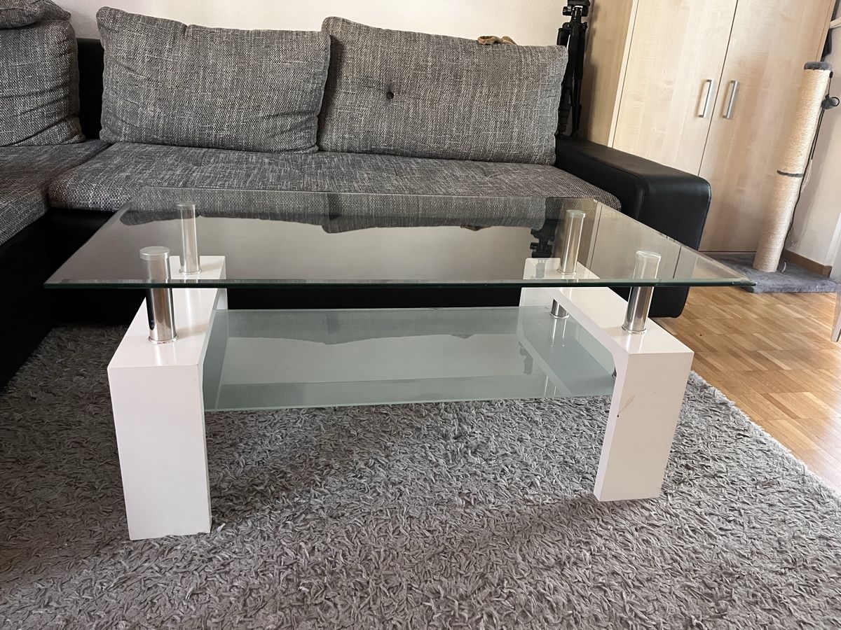Bicchieri: Glass coffee table with shelf white base

47 – Usato da Zürich venduto da den_df8w