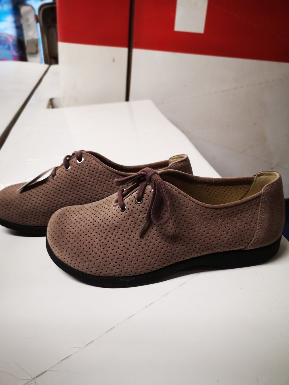 Helvesko Scarpe da donna: Helvesko – Nuovo e nell'imballaggio originale da Möhlin venduto da Highwaytom 2