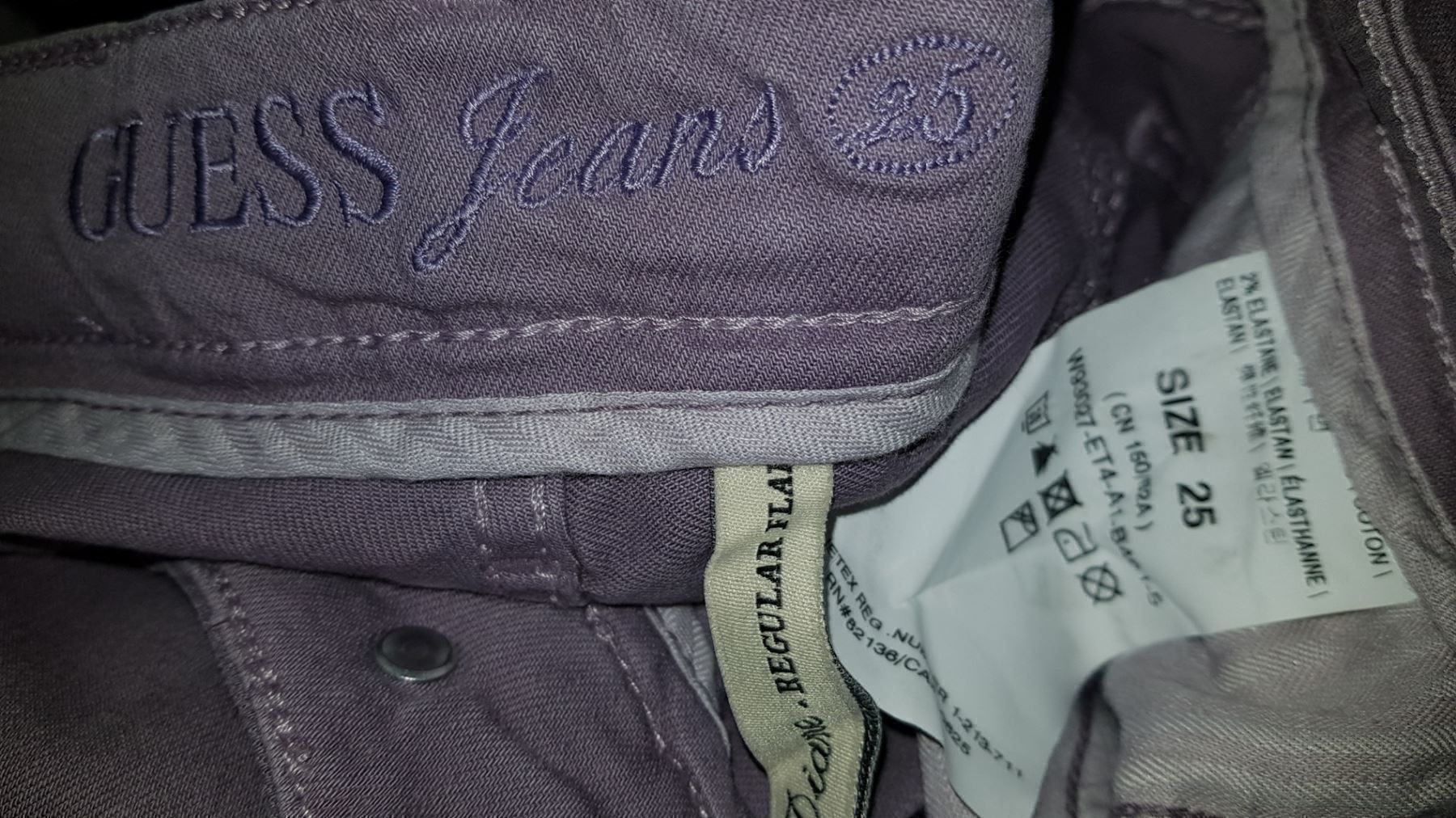 Guess Jeans: Jeans GUESS taille 25 neuf – Nuovo e nell'imballaggio originale da Cossonay-ville venduto da Super-Price-Quality 9
