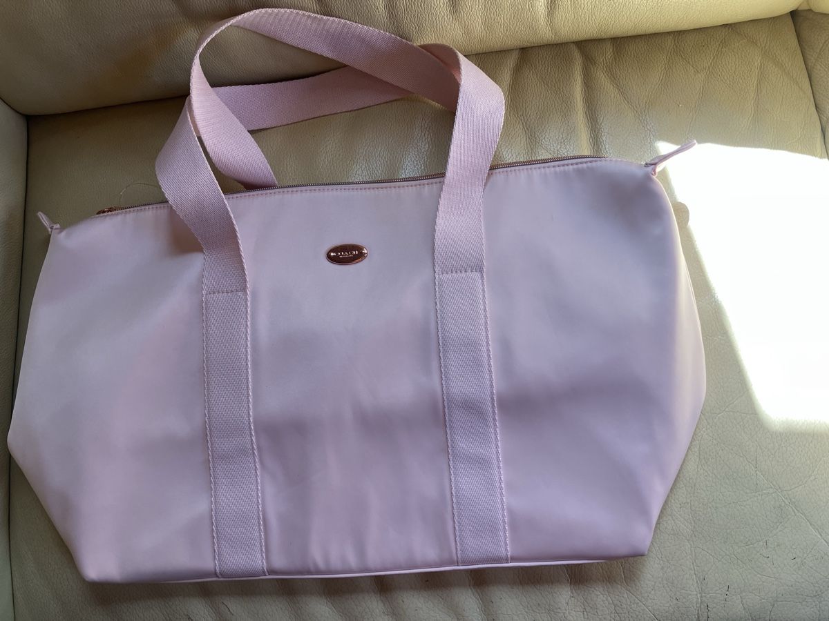 Coach Borse da donna:  Shopper von Coach in hellem Pink – Nuovo (secondo la descrizione) da Bassersdorf venduto da groovygremlin