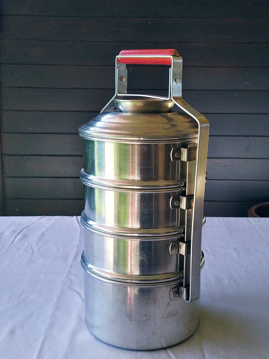 Behälter & Ähnliches: Vintage Lunch Box / Gamelle – Gebraucht aus Morgins von Laurentcorinne 1