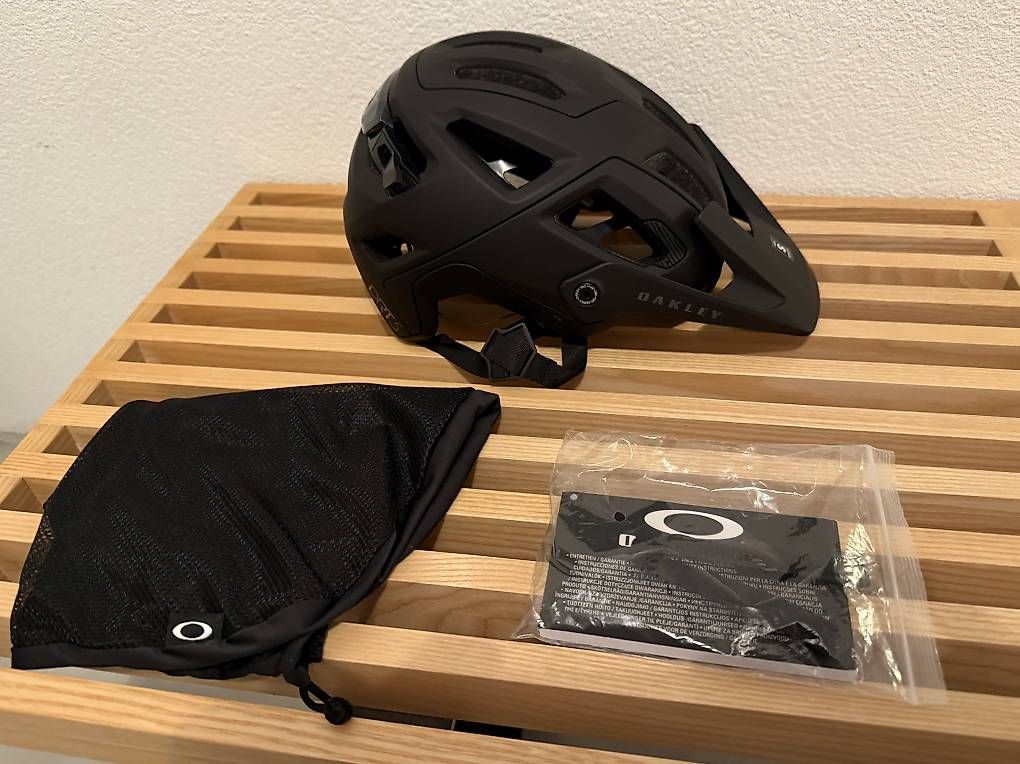 Occhiali & Lenti: Oakley DRT5 - Adulte S – Usato da Ipsach venduto da bekrou01 3