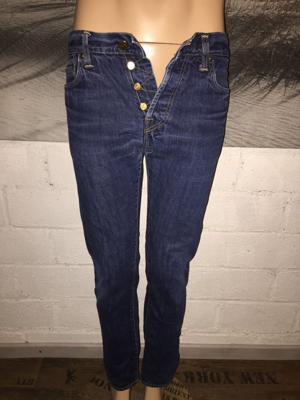Carhartt Jeans: CARHARTT Jeans    Taille / Grosse S – D'occasion à Cossonay-ville par Super-Price-Quality