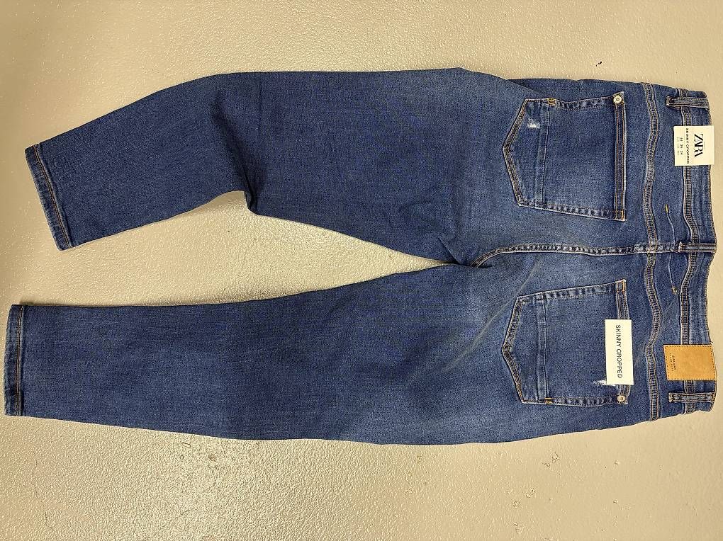 Jeans: Zara Jeans gr. 44 Neu – Usato da Schleinikon venduto da kar_8ww7 1