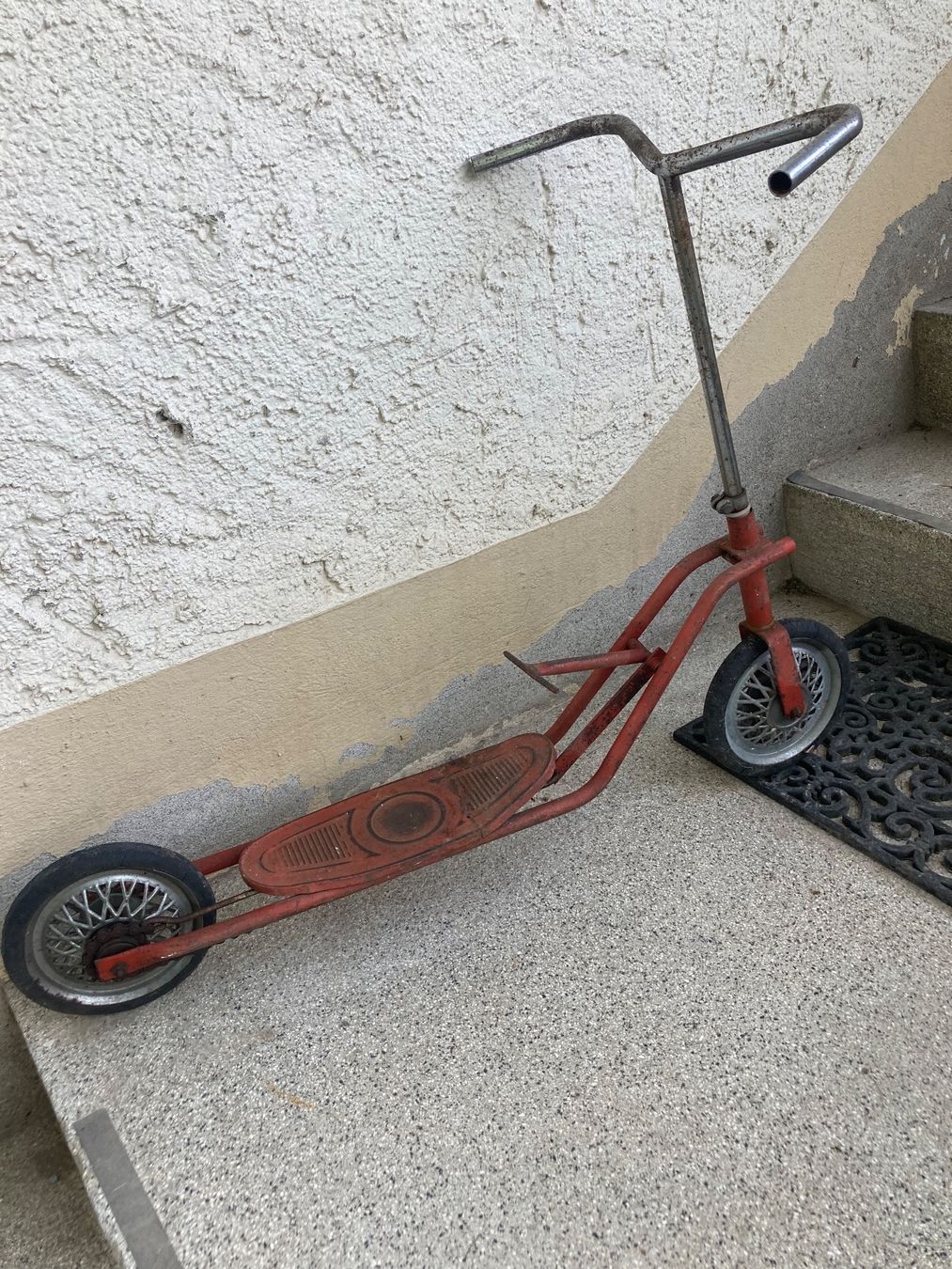 Veicoli per bambini: Trottinet Roller Scooter antik vintage – Usato da Rüti ZH venduto da Muck99