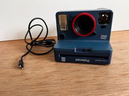 Polaroid OneStep+  Kamera Stranger Things Limited Edition
