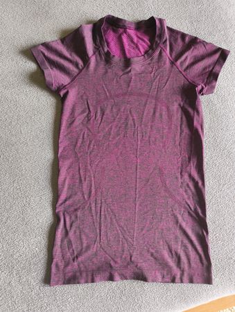Lululemon Top Swiftly Tech
