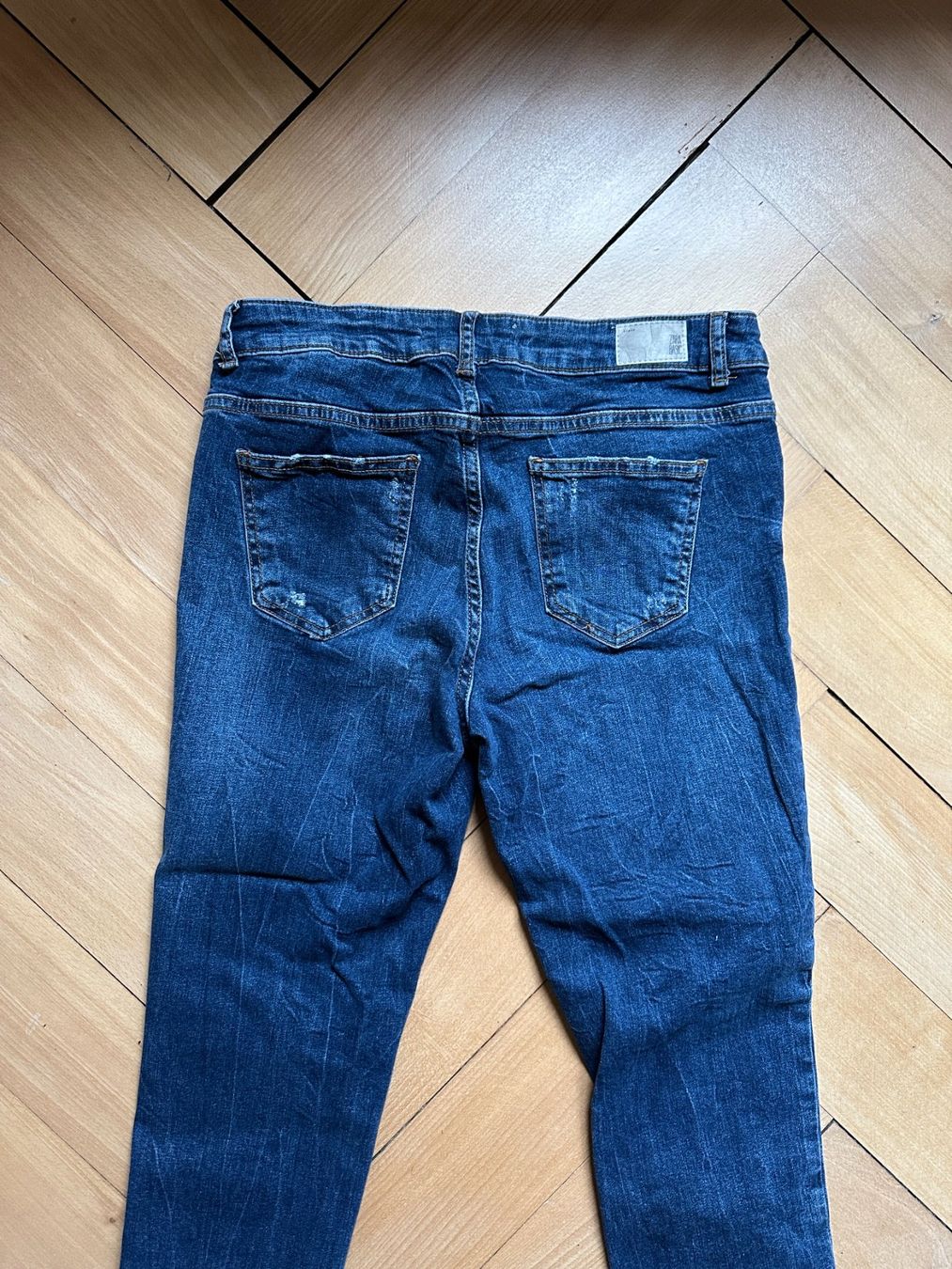 Zara Jeans: ZARA - Jeans blau mit Perlen 42 – Gebraucht aus Zürich von Diazaio 2